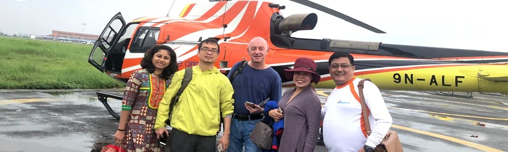 Helicopter tour to Everest