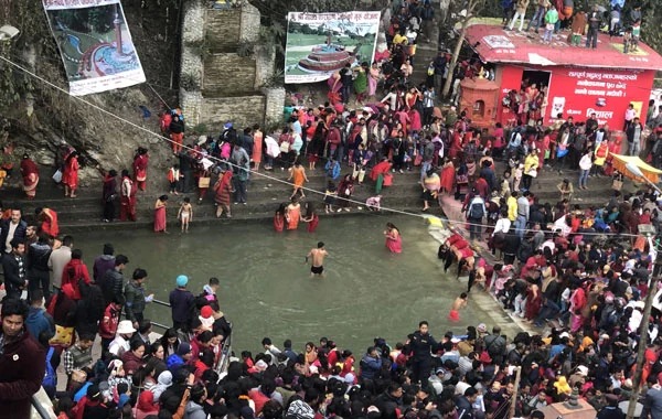 Bathing Salinadi